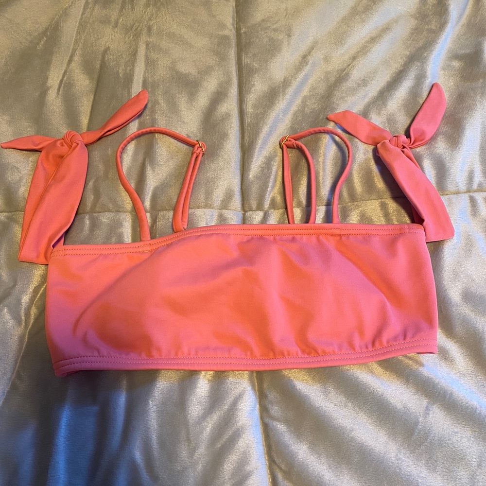 NWT Billabong Girls Swim Top size 12